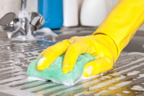 Kitchen and bathroom deep cleaning in Westminster