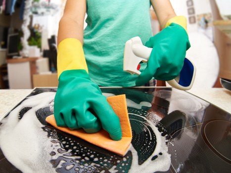 Professional exterior glass cleaning in central Westminster